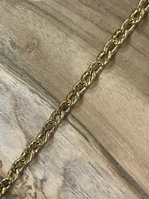 image00028 Collier grosse maille doré